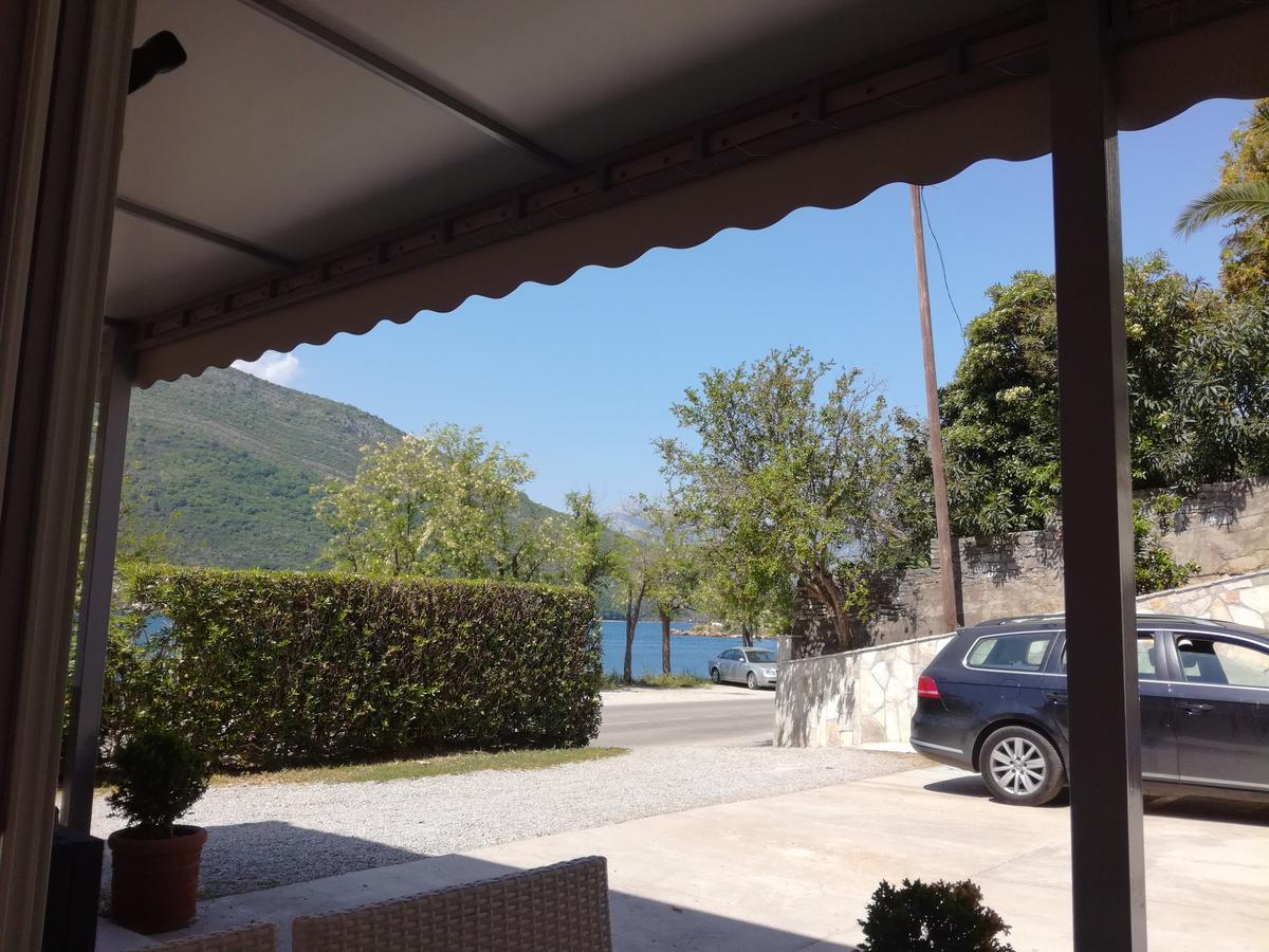 Paunovic Apartments Tivat Exterior foto
