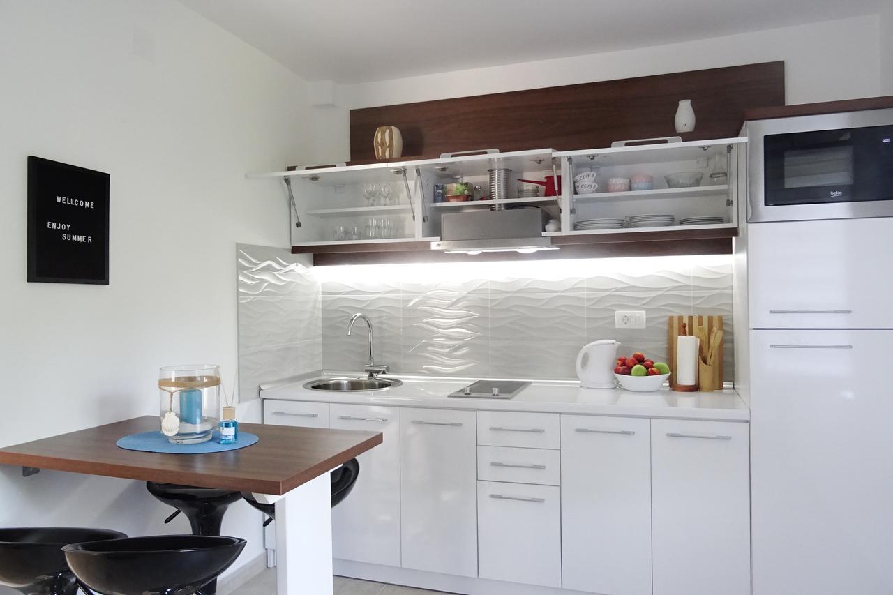 Paunovic Apartments Tivat Exterior foto